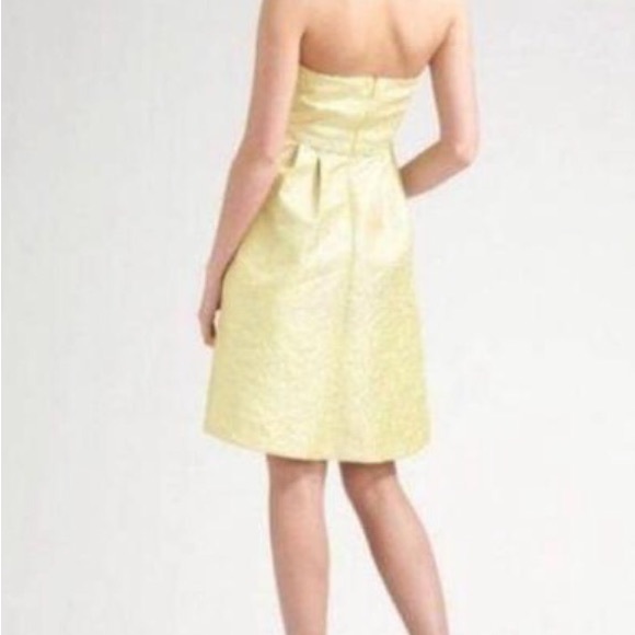New BGBGMaxAzria Pale Lime and Silver Strapless Dress Size 8 - Picture 4 of 12